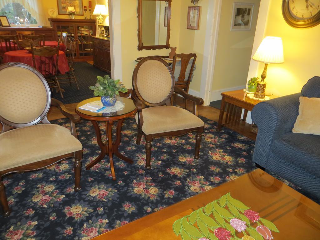 Shady Oaks Country Inn St. Helena Eksteriør bilde